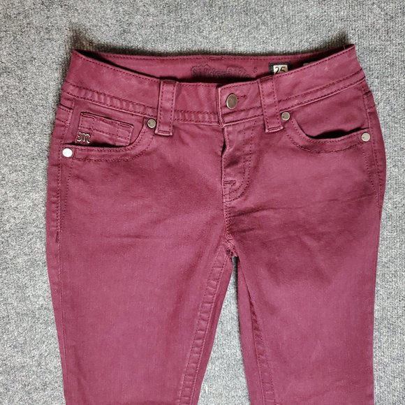 Miss Me Mid Rise Skinny 25 (Meas 26x29 7" Low Rise) Burgundy Denim EUC Jeans A21 - Picture 4 of 9